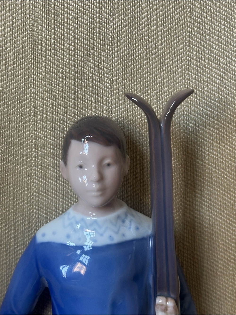 Bing & Grondahl Porcelain Boy Skier Figurine No. 2358 flawless - Picture 2 of 9